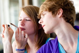 Medical Marijuana Linked to Teen Pot Use